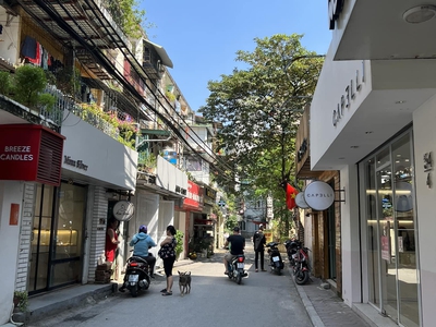 Bán nhà ktt trung tự nhà tập thể tầng 1 diện tích 90m2 0