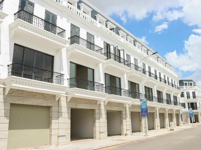 Bán nhà mặt tiền đường Chợ Thới Lai Mới 1