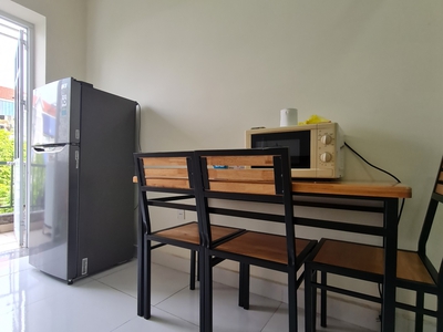 Thùng dell i5 gen 10 ram 4g 2817