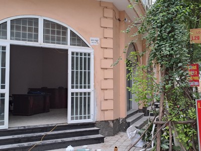 Cho thuê KĐT Đô Nghĩa, căn góc 2 mặt tiền, có Thang máy 7