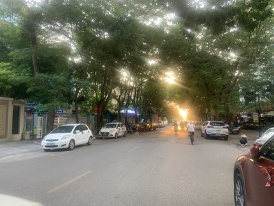 Chính chủ cần bán lô đất 275m2 ở bán đảo Linh Đàm 1