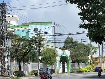 Bán gấp nhà 2 tầng lô góc Đường Lạc Long Quân - Đà Nẵng- 150m2 - giá chỉ 5,2 tỷxx- có thương lượng 0