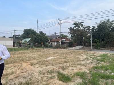 Đất nền vị trí đẹp giá rẻ - Dĩ An, Bình Dương 0