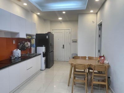 Bán căn hộ 60m2 tầng 14 C/C 9 View Apartment Thủ Đức 1