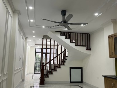 Cần bán gấp nhà đẹp phân lô - văn khê - vỉa hè - ô tô tránh - kinh doanh, văn phòng, vừa ở vừa cho 1