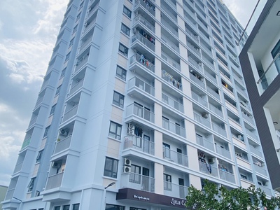 Chính chủ cho thuê căn hộ Star Tower 2 PN, tầng 5, chỉ 4triệu7/tháng, 0