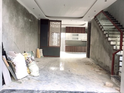 Bán nhà 4 tầng tân cổ điển full nội thất,p quang trung,tp thái nguyên. 2ty 2