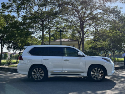 Bán LX570 đời 2016 nhập khẩu 1
