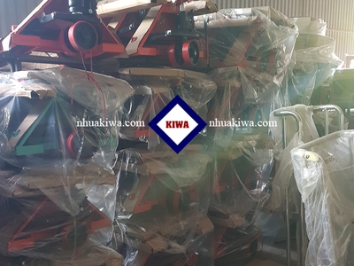 Xe nâng tay tại bình dương giá rẻ - mới 100 11