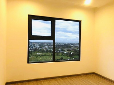 Chính chủ cần bán gấp căn góc tầng trung chung cư Vinhomes Grand Park  - Quận 9 0
