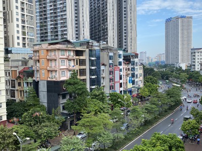 Cho thuê  cả nhà 6 tầng mặt phố Nguyễn Hoàng, quận Nam Từ Liêm, HN tiện kinh doanh hoặc làm VP 6