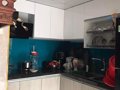 Hẻm xe hơi 40m2 - 1 trệt 1 lầu chỉ 3.6 tỷ - cách mạng tháng 8 phường 5 , tân bình 4