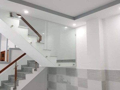 Nhà otô đỗ cổng - 50m2 -2 tầng nguyễn trọng tuyển p2 tân bình- bán gấp đáo hạn bank - giảm còn 4 tỷ 1