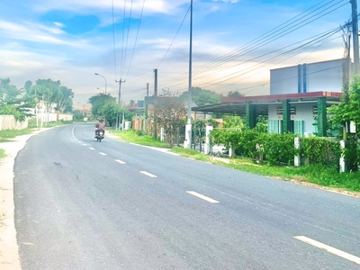 Cuối năm gia đình tôi thanh lý lô đất ngay chợ Tân Khai, 549tr/225m2 1