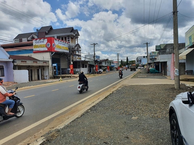 Bán lô đất 100m2 vị trí đắc địa,kinh doanh được, 2