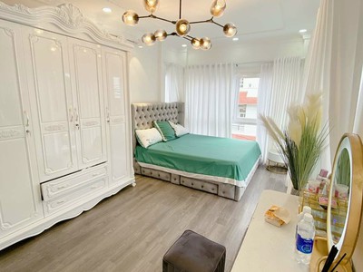 Cần Cho Thuê Nguyên Căn Nhà Mặt Tiền Đường Số 47 Phường Bình Thuận,Quân 7 0