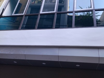 Chính chủ cho thuê nhà riêng dt 50m mt 4m, mỗi tầng 2 phòng ngủ full đồ giá thuê 17tr/ tháng 0