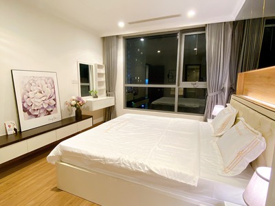 Gia đình bán căn góc 3 phòng ngủ park hill, 3 phòng sáng thoáng 4