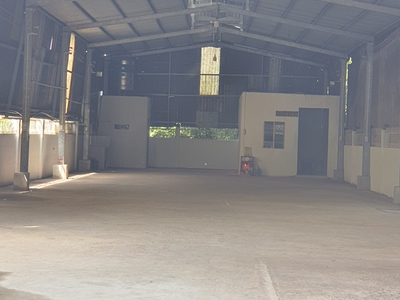 Cho thuê kho đg Trần Hưng Đạo - Tp.Dĩ An. DT 500m2 2