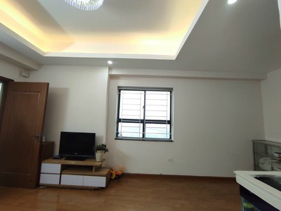 Tôi chính chủ - Muốn bán căn hộ 45m2 thoáng mát, đầy đủ nội thất tòa CT8 ĐẠI THANH. SĐCC, giá Rẻ 2