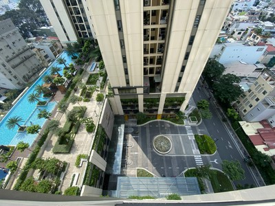 Chị mình cần thu hồi vốn để đi nước ngoài nên nhượng lại căn hộ cao cấp hado centosa 0