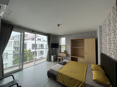 Studio free phí nước phục vụ tại pmh gần tđt q7 3