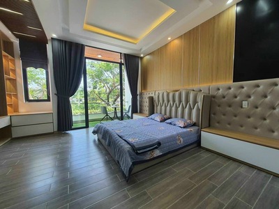 Bán nhà 3 tầng đẹp đường Nguyễn Sắc Kim gần Võ Chí Công, Hoà Xuân 3