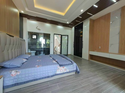 Bán nhà 3 tầng đẹp đường Nguyễn Sắc Kim gần Võ Chí Công, Hoà Xuân 4