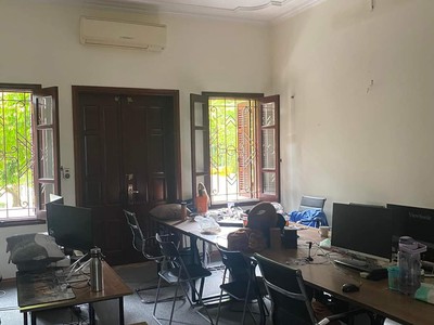 Bán nhà Trung Yên, Cầu Giấy, diện tích 80m2, 4 tầng, mặt tiền 5,6m, OT 2