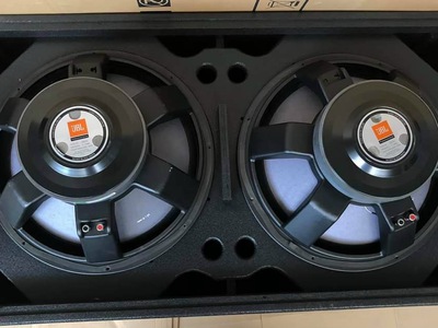SÚP HƠI kép khủng JBL SRX728S 2 bát 50 nhập khẩu 7