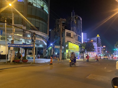 Bán nhà 2 mặt tiền trần huy liệu, nguyễn đình chính, 420 m2, 88 tỷ. 2