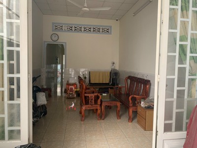 Nhà mặt tiền đường 1 tăng nhơn phú B, diện tích 73m cấp 4 1