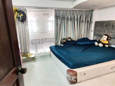 Bán nhà Q8 Âu Dương Lân,hẻm ô tô,2 căn ra mặt tiền,4 lầu 3