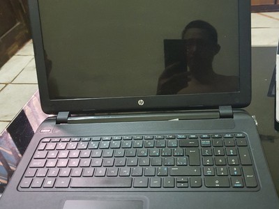 Cần bán LAPTOP HP 15  chạy Van Phong tốt 1.9 triệu 0