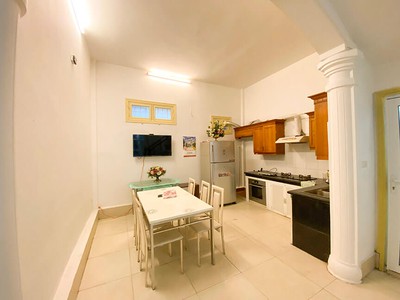 .cho thuê nhà trong ngõ phố từ hoa, phường quảng an, tây hồ, hn, 30 tr/th. 1