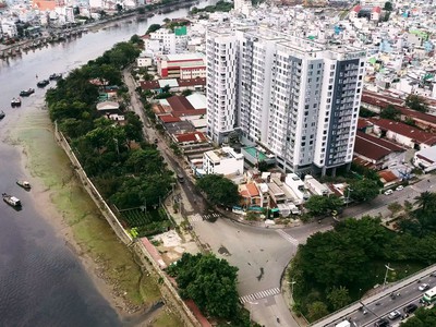 Cần bán gấp shophouse 2,2 tỷ kèm giỏ hàng hấp dẫn tại Riva Park 0