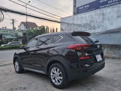 Hyundai Tucson bản tiêu chuẩn 2021 4