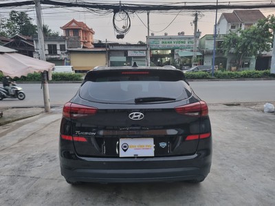 Hyundai Tucson bản tiêu chuẩn 2021 5