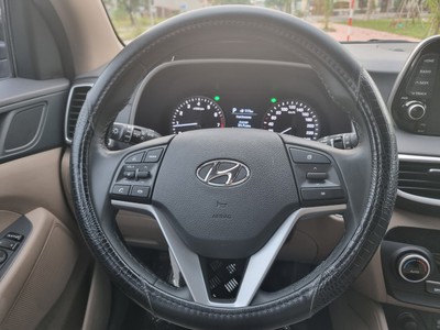 Hyundai Tucson bản tiêu chuẩn 2021 15