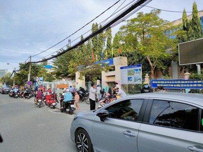 Gia đình tôi cuối năm cần tiền nên bán gấp lô đất mt đường nhựa 24m 0