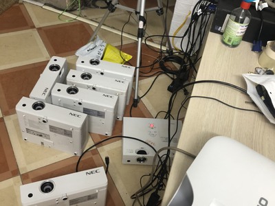 Thanh lý máy chiếu cũ hỏng tận nơi tại Hà Nội thu mua màn chiếu cũ 0