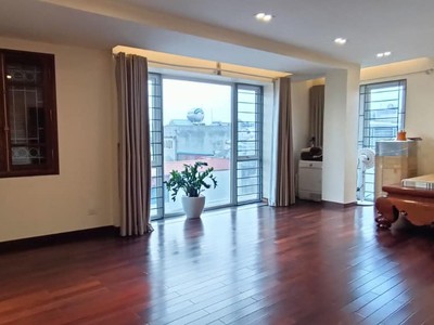 Hiếm quá, nhà đẹp, quan chức xây, lô góc, 6t thang máy, giá tốt  phố 8/3, gara, đáng sống 3