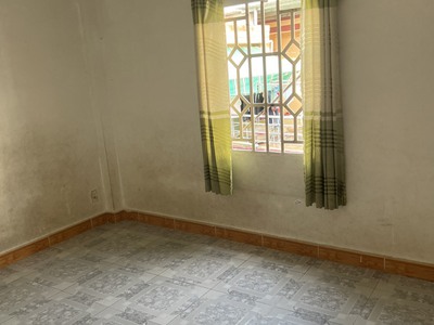 Bán gấp nhà quận bình tân giá siêu rẻ mua ngay kẻo  lỡ. 4