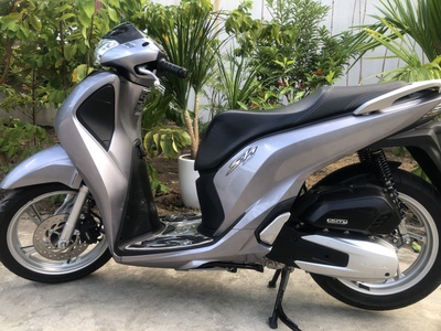 Cần bán Honda sh 2018 6