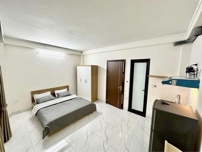 CCMN 10 Phòng Full Nội Thất - Nhà Mới, Thang Máy, Hai Thoáng - Gần Ngã Tư Lê Thanh Nghị, Bạch Mai 2