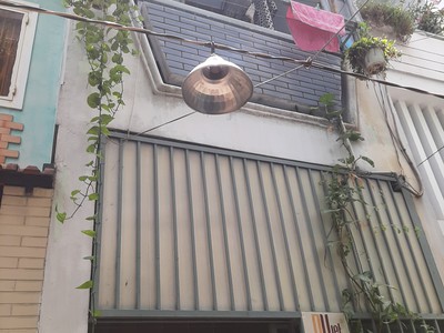 Nhà bán, siêu vị trí,nguyễn đình chiểu 34mx 2tầng 2.3m nở hậu4.5mx 8m 6.5 tỷ phường4, q3 0