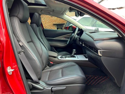 CX 30 Premium 2021 lướt 5.500km like new bao test 17