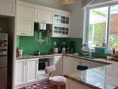 Bán bt vinhomes riverside khu hoa lan diện tích 201.4m2 mặt tiền 11m có view sông rộng sau nhà 3