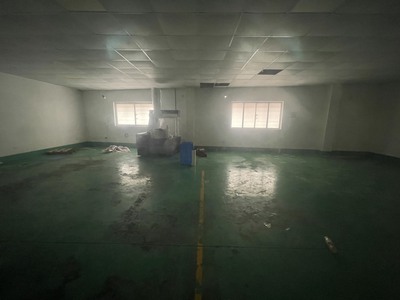 Cho thuê nhà xưởng Phạm Văn Đồng, 1150m2, 76m2 3