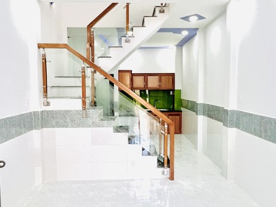 Nhà 1 Lầu 1 Trệt Mới Đẹp Chính Chủ Gần Big C Dĩ An 0